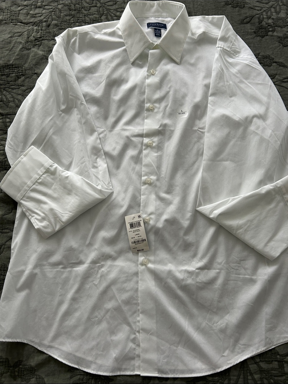 Club Room by Macy’s  White Point-Collar Men's Dress Shirt